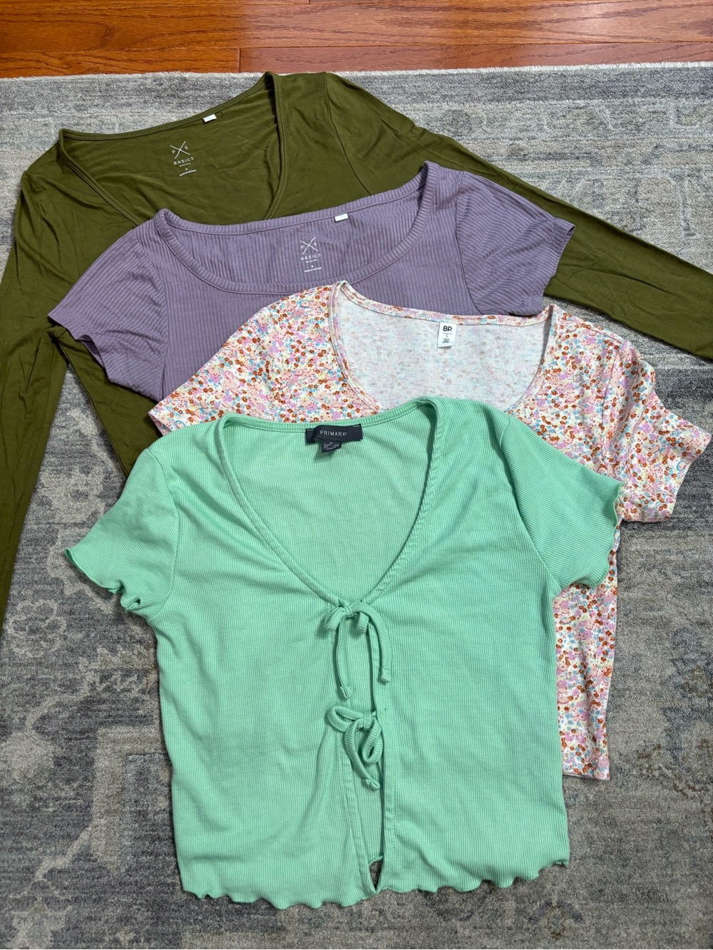 PacSun, BP, Primark Bundle 4 Women’s Tops - Olive, Purple, Floral, Mint Sz Small
